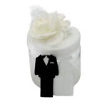 Gästfrihetslåda med brudparscylinder