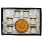 طقم فناجين قهوة بنقش ذهبي مع صحون خشبية منقوشة