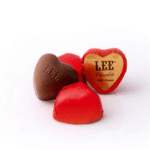 شوكولا لي على شكل قلب – محشوة بكريمة اللوز والبندق