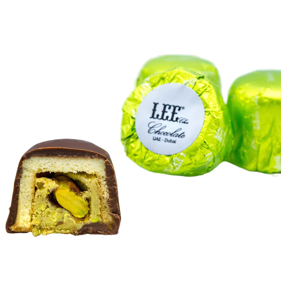 Pistachio-Petitfour شوكلاته لي – بيتي فور محشو بكريمة الفستق - الصورة 1