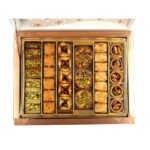 بقلاوة مشكلة بالفستق والكاجو من فستق حلب – 500غ - Image 2