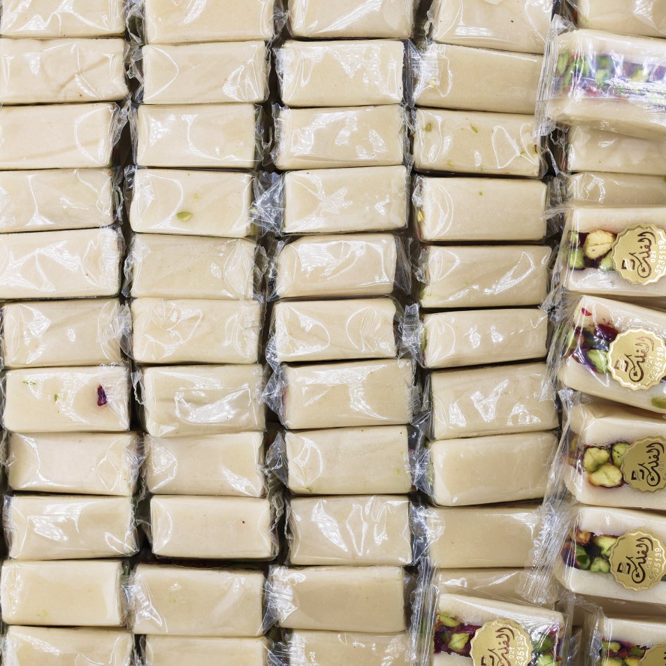 Rectangular crystal (1) لوزينا بلورية مستطيلة – 500غ - Image 1