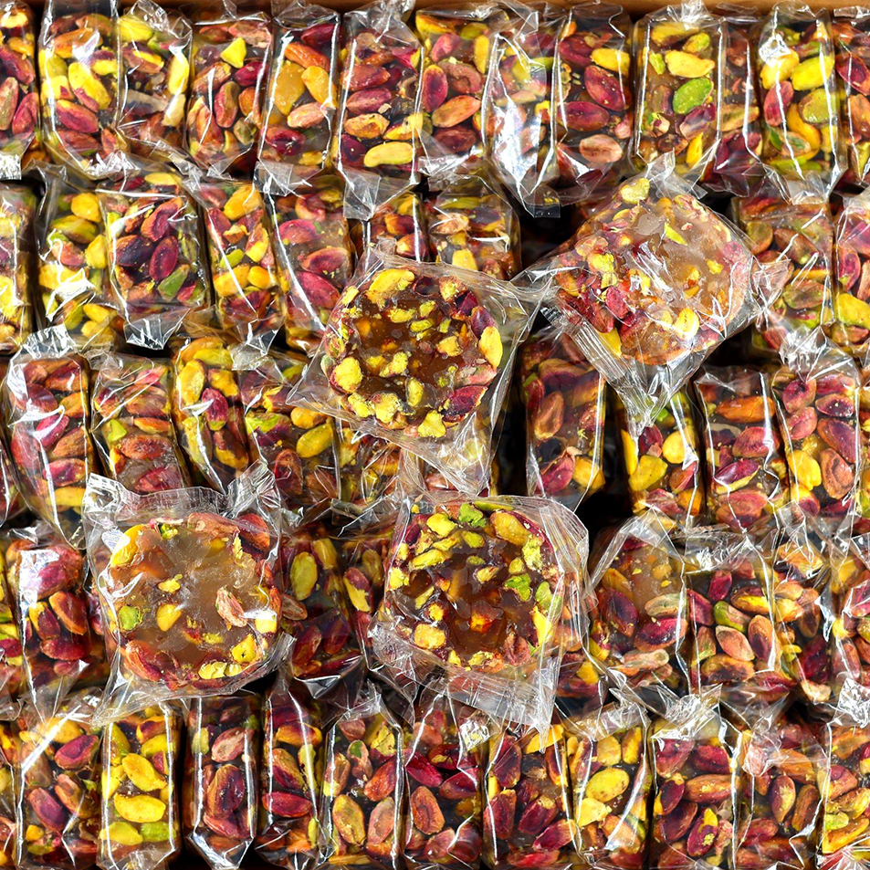 راحة-ساعة-بالفستق راحة ساعة بالفستق – ماركة الكور - Image 1