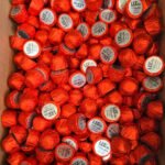 كرات شوكولا باللوز – LEE Chocolate 500غ من متجر سنابل